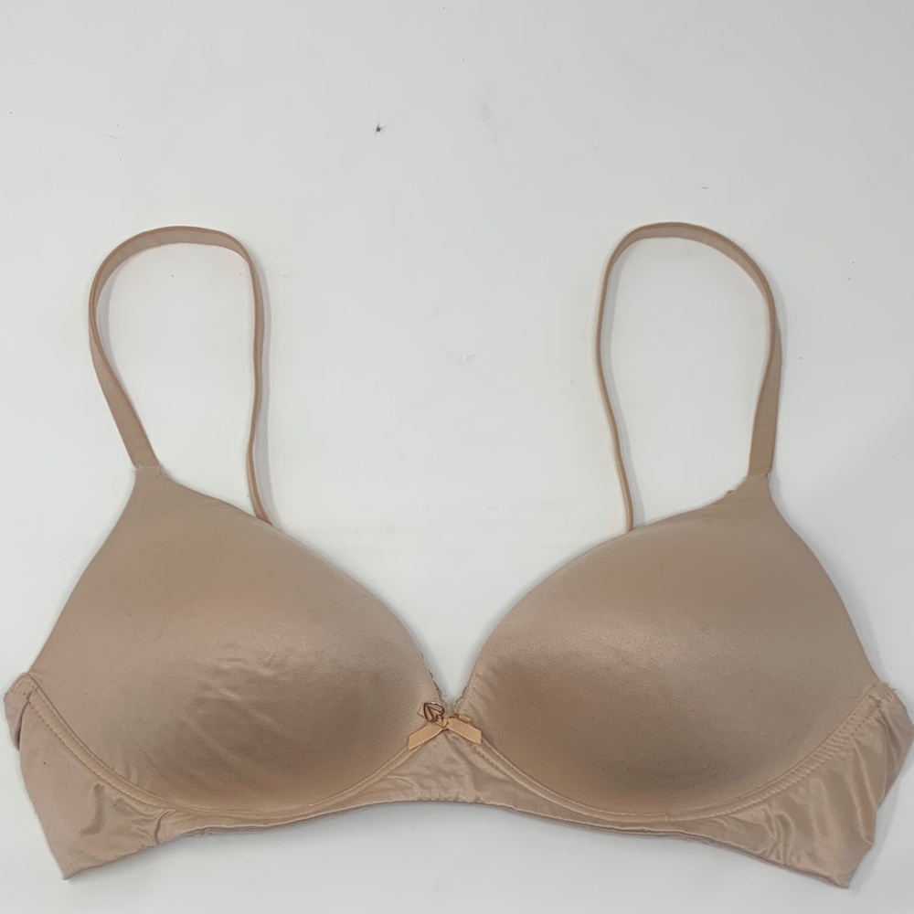 Body by Victoria secret no wire intimate bra 34C